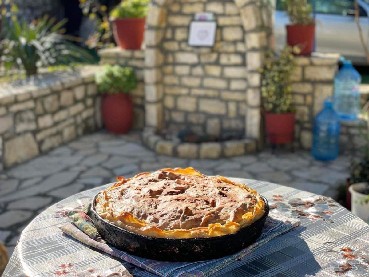 Vjosa Guest House Memaliaj Εξωτερικό φωτογραφία