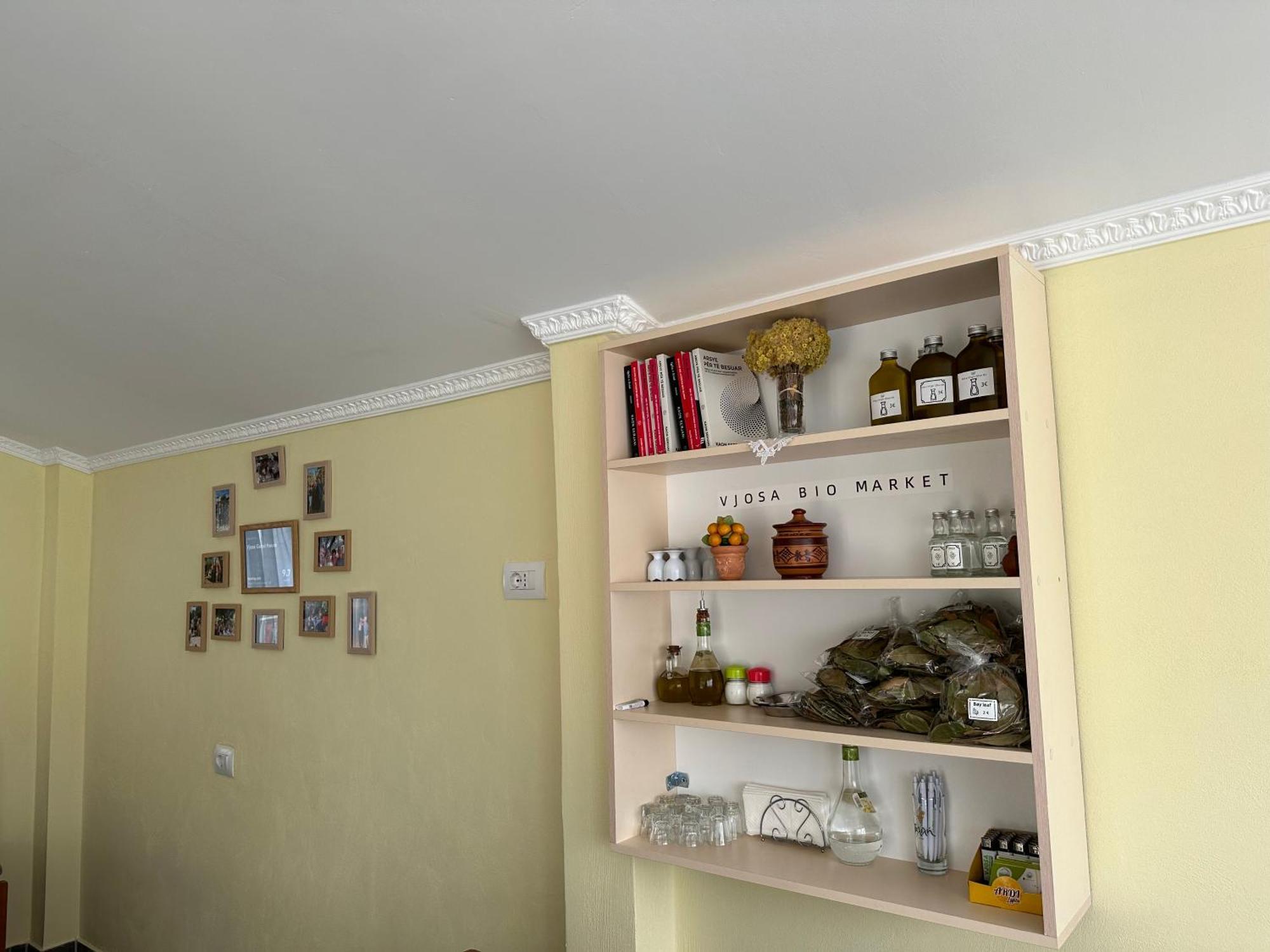 Vjosa Guest House Memaliaj Εξωτερικό φωτογραφία